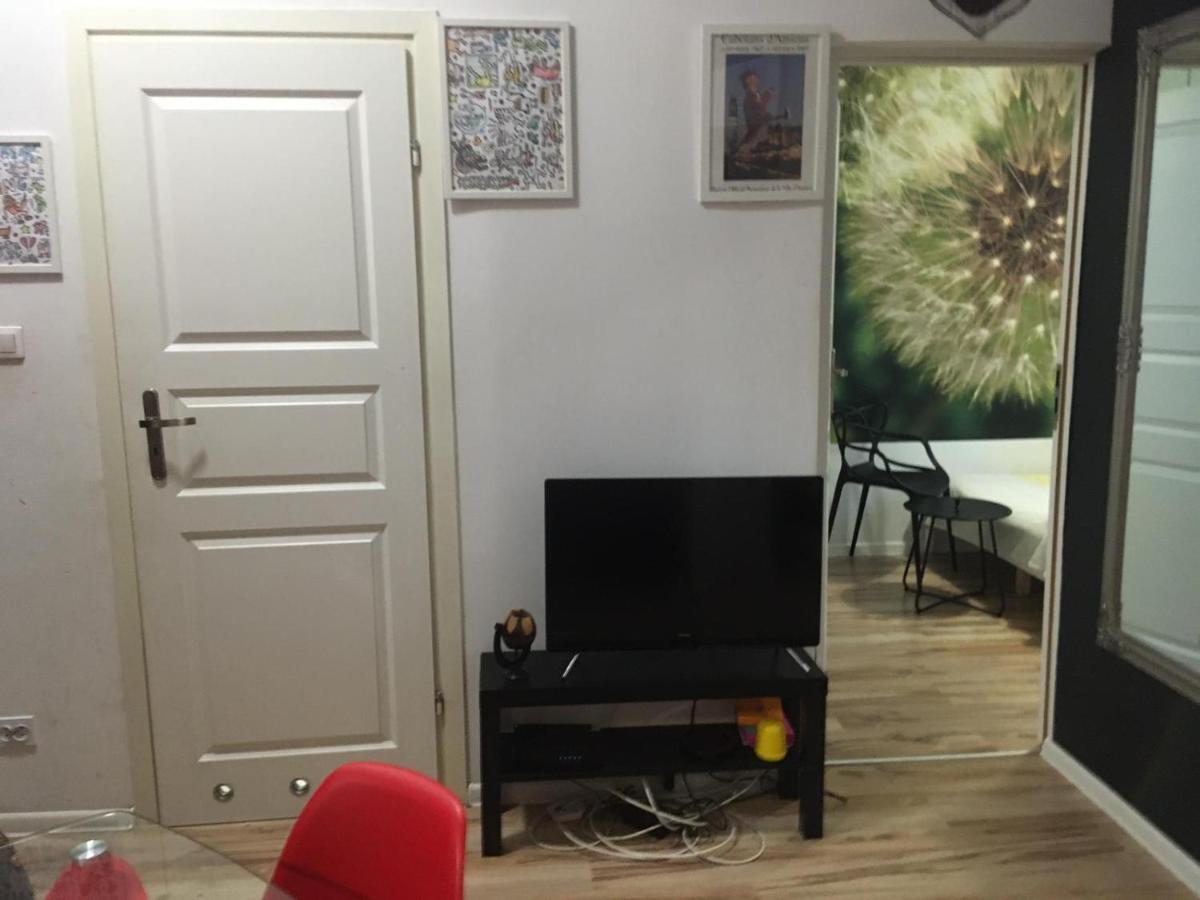 Apartament Pod Wrona Thorn Exterior foto